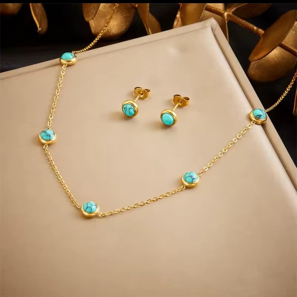 Lazord jewelry Jewelry - Turquoise and 18k Gold plated steel Necklace Set